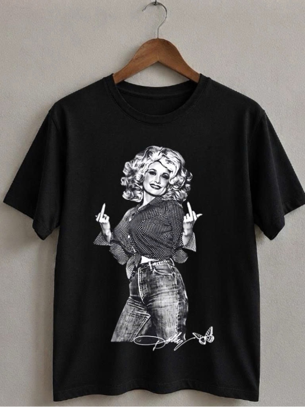 Black Graphic Women’s Tee Dolly Parton